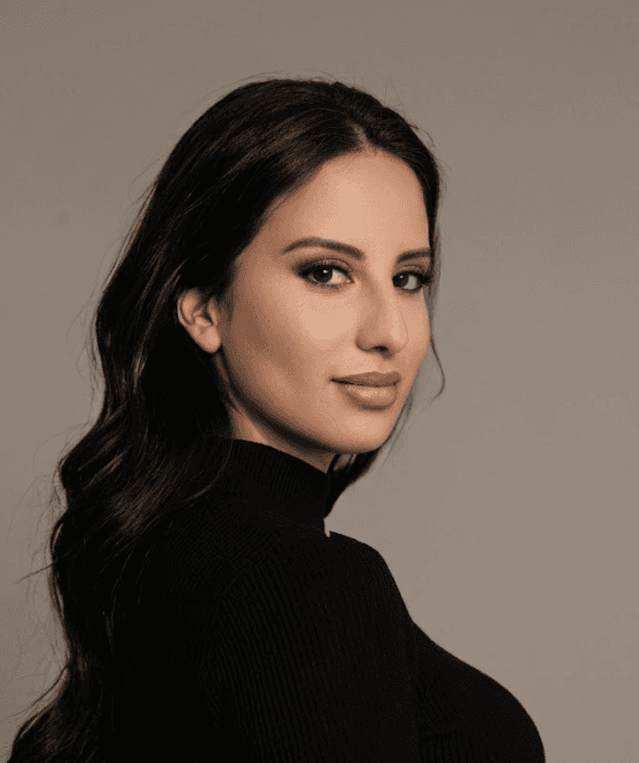 Aya Yakoulti, CEO of RIFTEDCARS LLC
